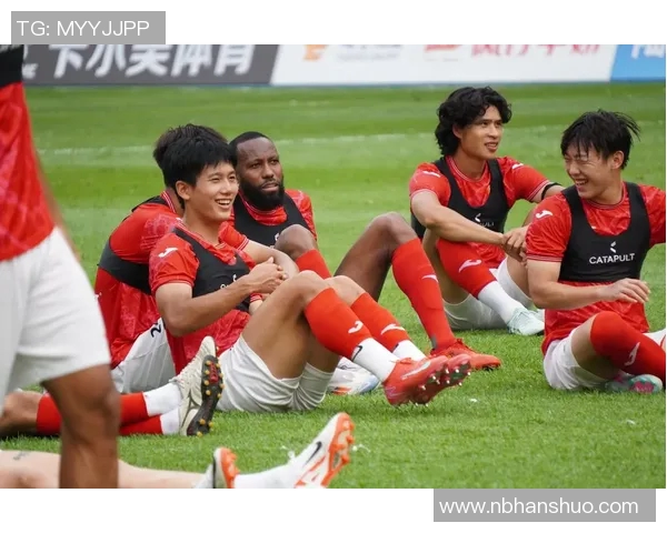 梅县客家迎战北京北控争夺中甲联赛关键三分的激烈对决